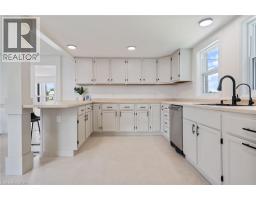 471 LYNEDOCH Road - 10