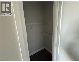 800 GARDEN COURT Crescent - 12
