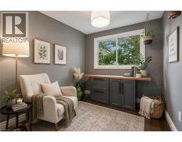 152 WELLINGTON ROAD 7 - 18