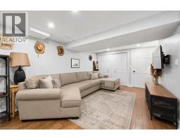152 WELLINGTON ROAD 7 - 22
