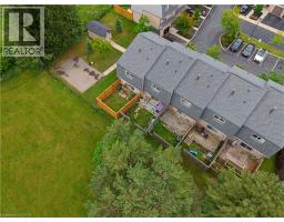 138 BLACKHORNE Drive UnitNo. 4 - 33