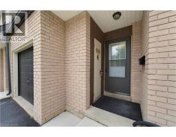 138 BLACKHORNE Drive UnitNo. 4 - 5