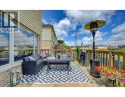42 GREENWATER Street - 18