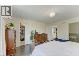 42 GREENWATER Street - 28