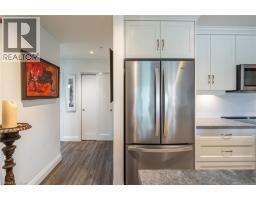 30 HAMILTON Street S UnitNo. 213 - 22