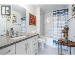 30 HAMILTON Street S UnitNo. 213 - 23