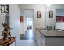 30 HAMILTON Street S UnitNo. 213 - 24