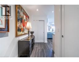 30 HAMILTON Street S UnitNo. 213 - 8