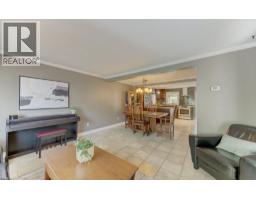 14 ROSE GARDEN Street - 8