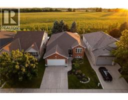 105 HARWOOD Road - 38
