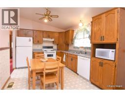32 MCMASTER Drive - 14
