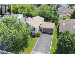 32 MCMASTER Drive - 2
