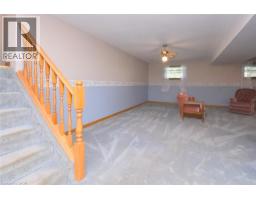 32 MCMASTER Drive - 25