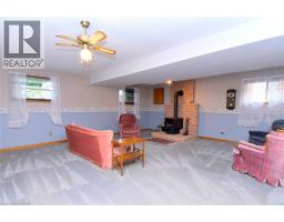 32 MCMASTER Drive - 27