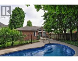 31 BIRCHLAWN Avenue - 28