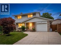 10 RADCLIFFE Drive - 1