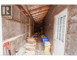 230 SAUGEEN Street - 12