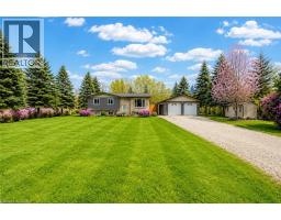 230 SAUGEEN Street - 2