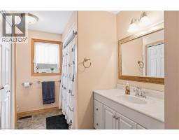 230 SAUGEEN Street - 27