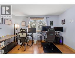 230 SAUGEEN Street - 30