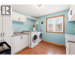 230 SAUGEEN Street - 34