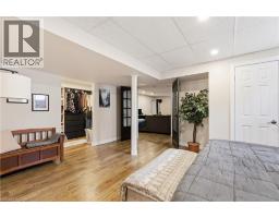 230 SAUGEEN Street - 41