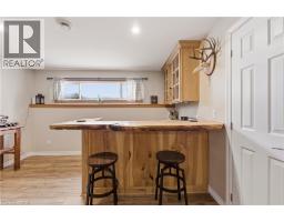 230 SAUGEEN Street - 45