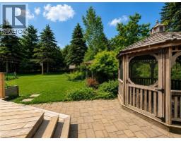 230 SAUGEEN Street - 5