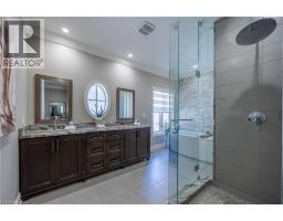 11 GREENLEAF Lane - 8