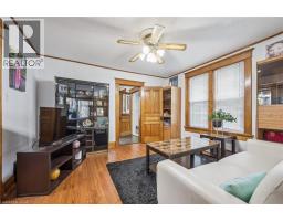 44 WALTER Street - 11