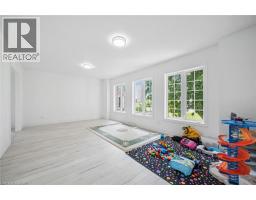 44 WALTER Street - 16