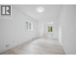 44 WALTER Street - 19