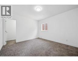 44 WALTER Street - 20