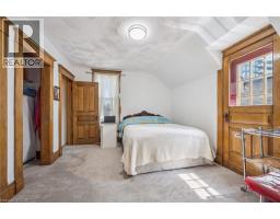 44 WALTER Street - 23