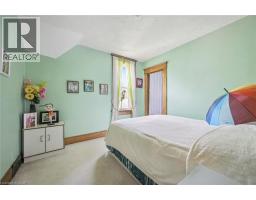 44 WALTER Street - 27