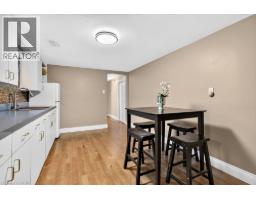 102 BIRCHLAWN Drive - 35