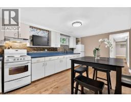 102 BIRCHLAWN Drive - 8
