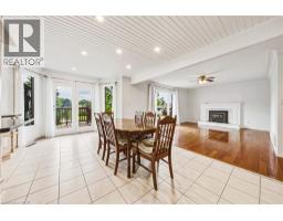21 MOSS Boulevard - 10