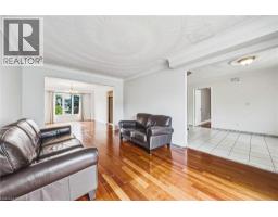21 MOSS Boulevard - 14