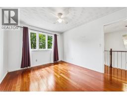 21 MOSS Boulevard - 21