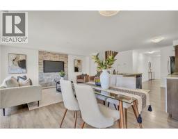 6 SHERWAY Street - 13