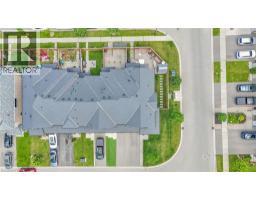 6 SHERWAY Street - 36