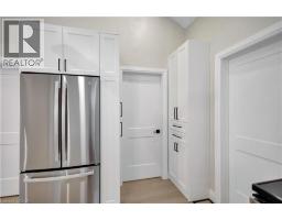 187 DRUMMOND Street - 17