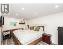 811 TAMARAC Street - 12