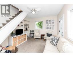 811 TAMARAC Street - 2