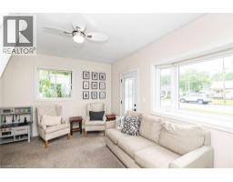 811 TAMARAC Street - 3