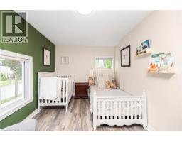 811 TAMARAC Street - 9