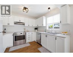 770 BROCK Street - 12