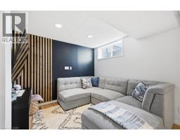 770 BROCK Street - 31