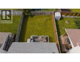 770 BROCK Street - 39